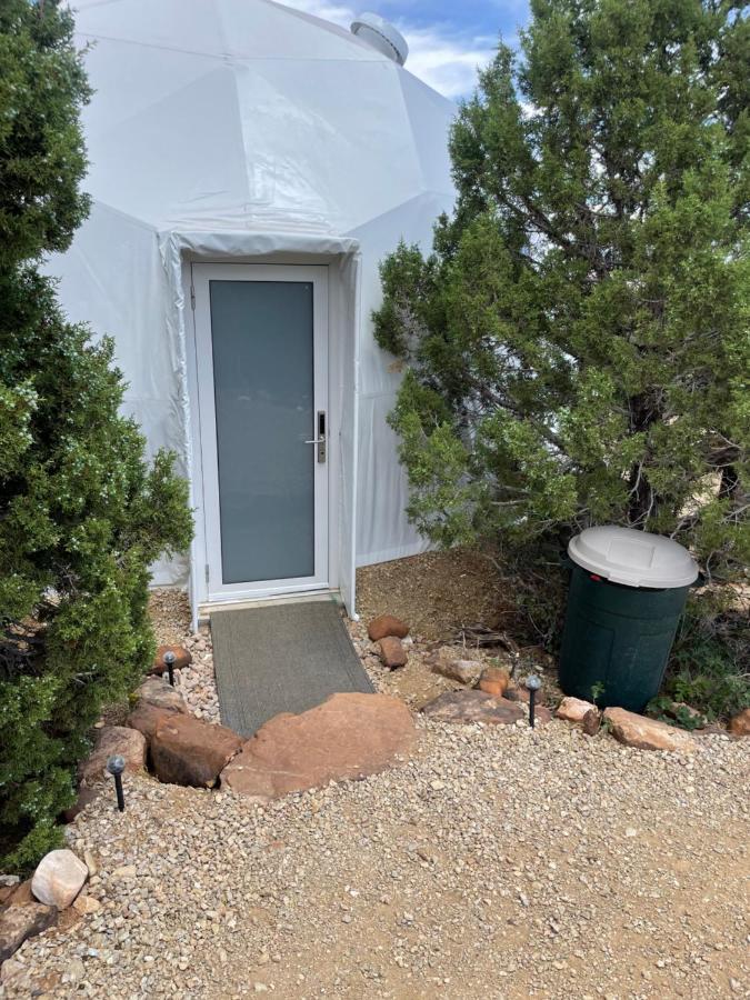 Canyon Rim Domes - A Luxury Glamping Experience!! Monticello Eksteriør bilde