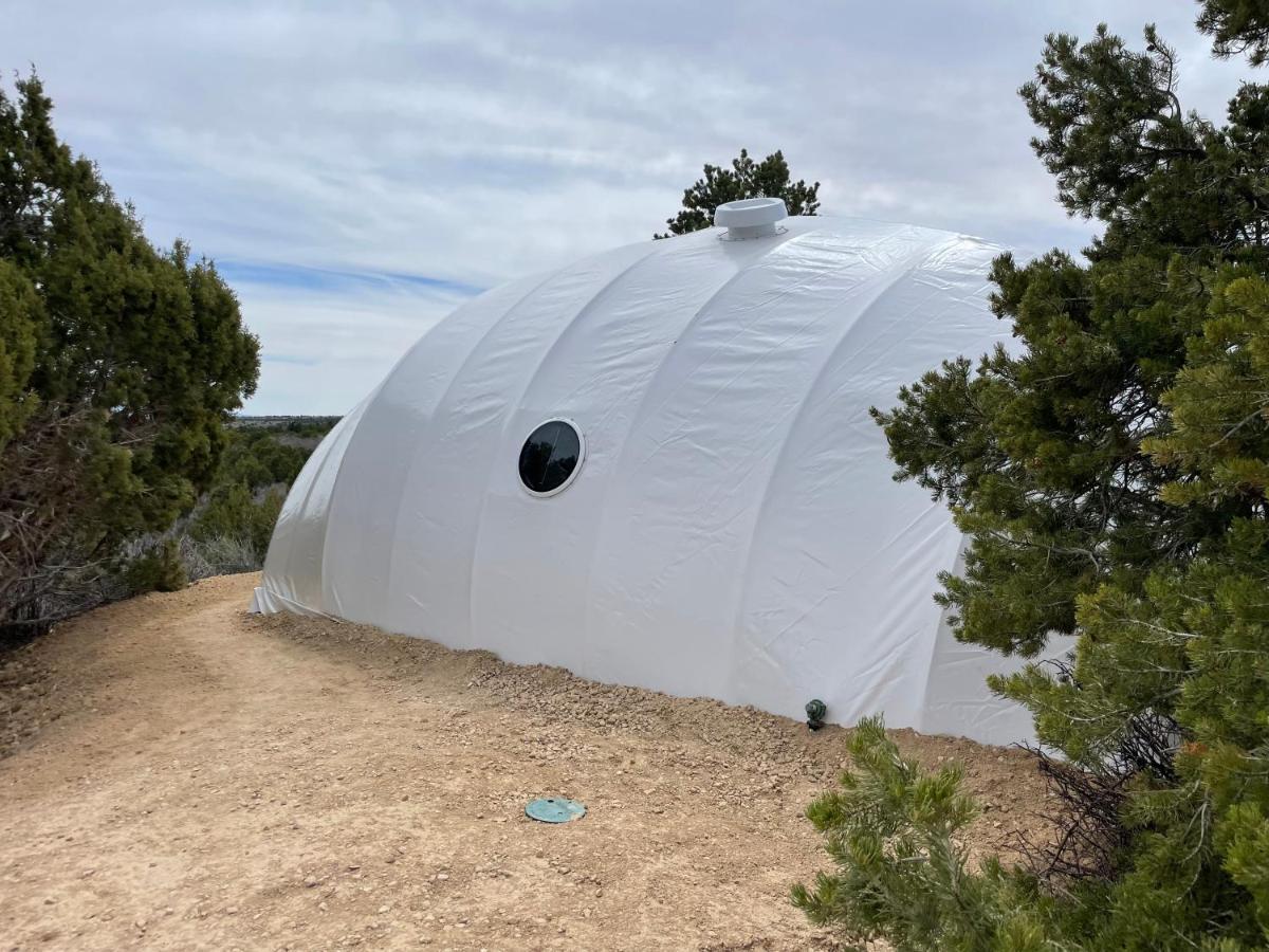 Canyon Rim Domes - A Luxury Glamping Experience!! Monticello Eksteriør bilde