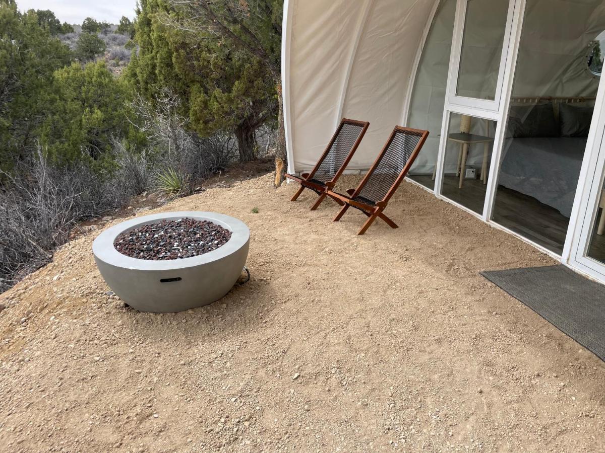 Canyon Rim Domes - A Luxury Glamping Experience!! Monticello Eksteriør bilde