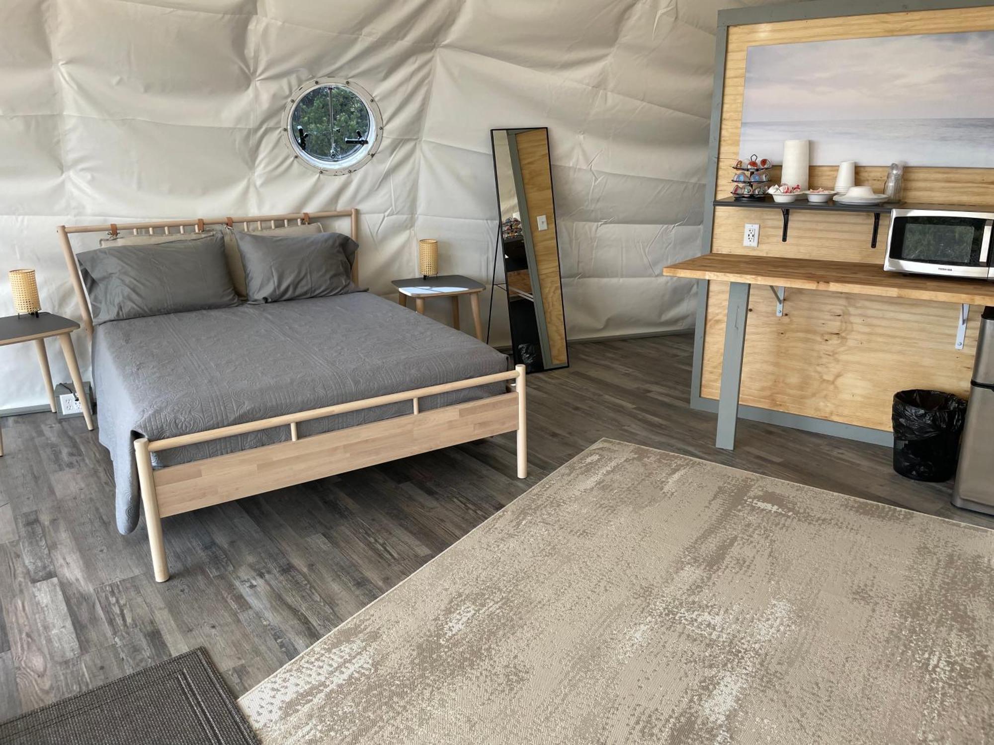 Canyon Rim Domes - A Luxury Glamping Experience!! Monticello Eksteriør bilde